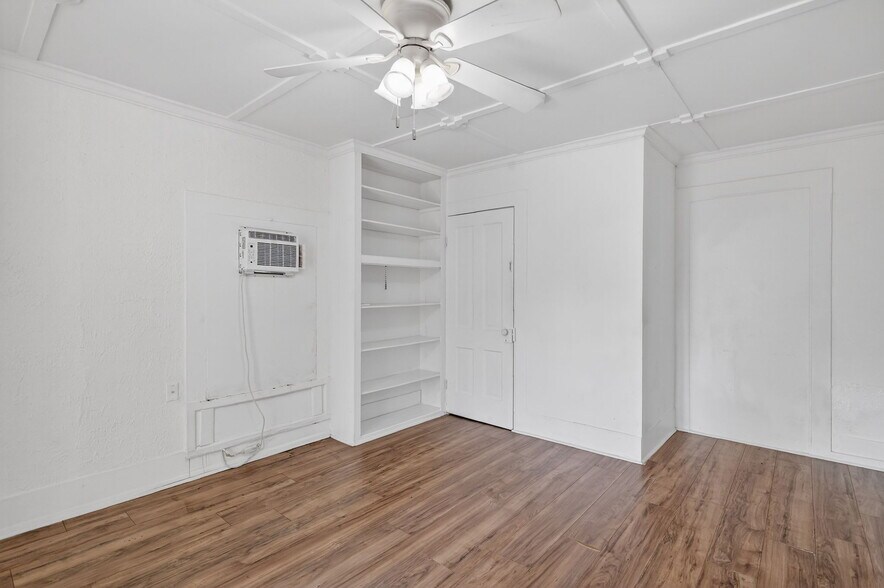 More Photos Of 527 E Lemon Ave, Eustis Apartments For Sale