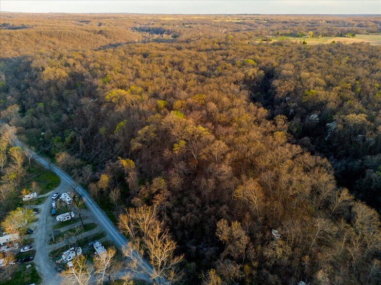 More Photos Of 9596 N 447 Rd, Spavinaw Trailer Camper Park For Sale