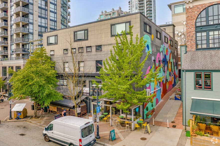 More Photos Of 106 1st St W, North Vancouver Office For Lease