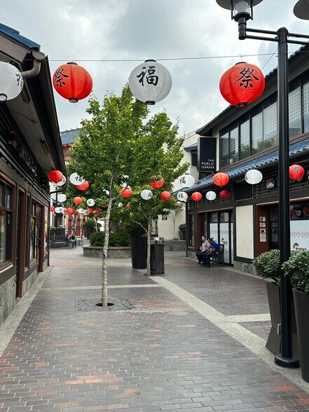 More Photos Of 101 Japanese Village Plaza Mall, Los Angeles Restaurant For Lease
