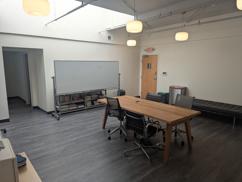 More Photos Of 554 Massachusetts Ave, Cambridge Office For Lease