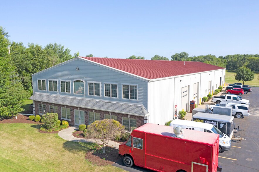 More Photos Of 1206 Rail Dr, Woodstock Warehouse For Sale