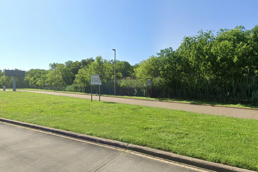 More Photos Of 0 Monroe Rd, Houston Land For Sale