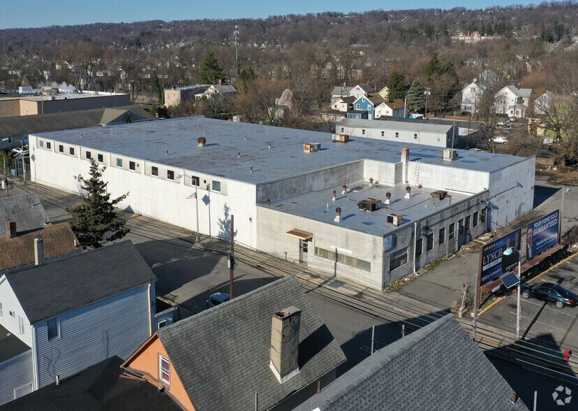 More Photos Of 55 S Jefferson St, Orange Warehouse For Sale