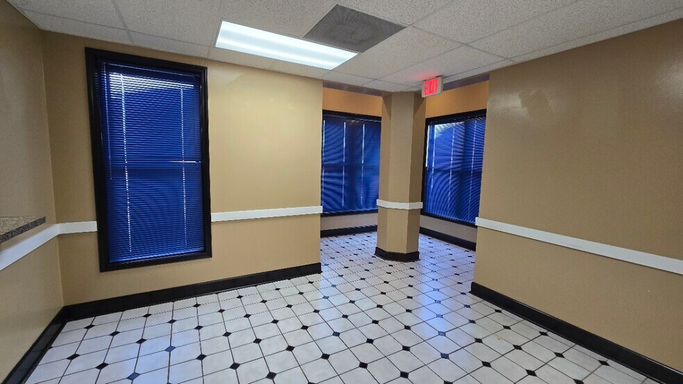 More Photos Of 100 W National Rd, Englewood Medical For Sale