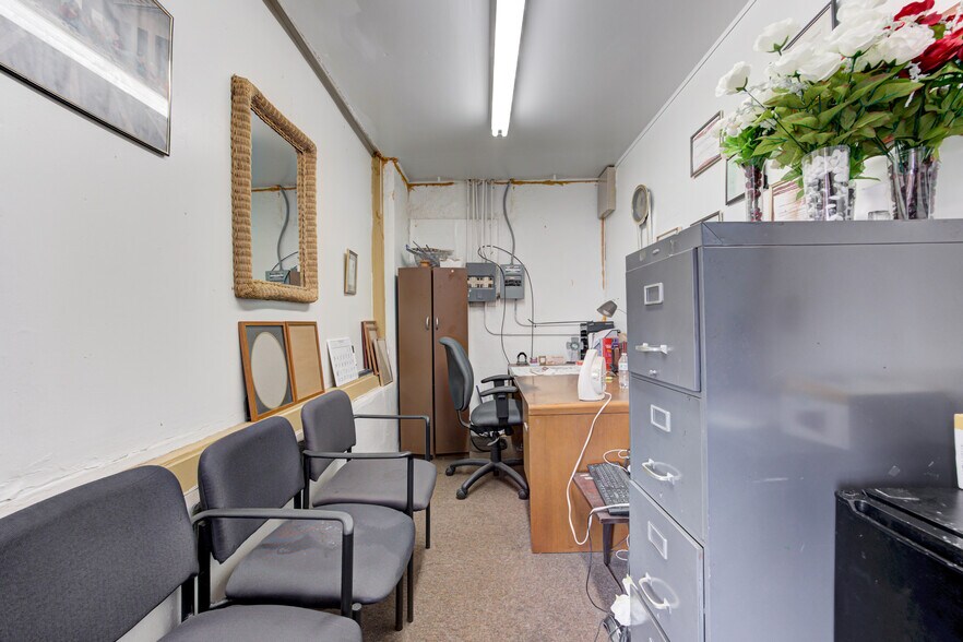 More Photos Of 1917-1923 N Lottie Ave, Oklahoma City Storefront For Sale