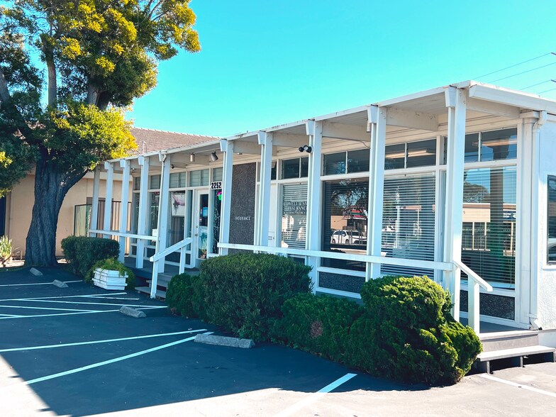 Primary Photo Of 2240-2252 N Fremont St, Monterey Storefront Retail Office For Sale