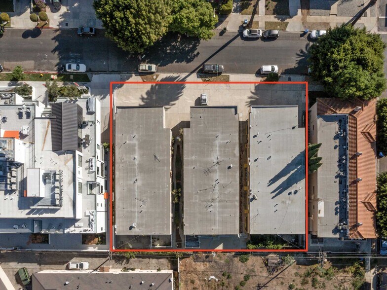 More Photos Of 1005-1015 N Croft Ave, Los Angeles Apartments For Sale