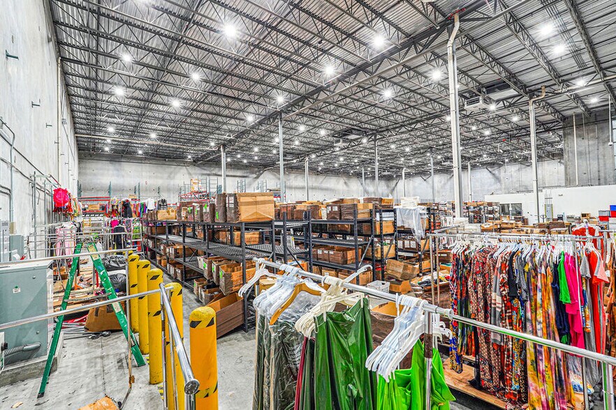 More Photos Of 9315 NW 112th Ave, Miami Warehouse For Sale