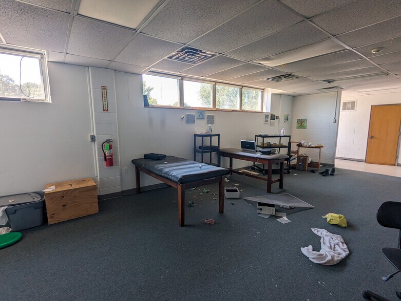 More Photos Of 350 Georgetown Rd, Carneys Point Schools For Lease