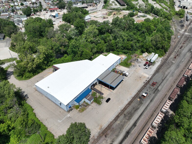 More Photos Of 4 Sandbank Rd, Ludlow Warehouse For Sale