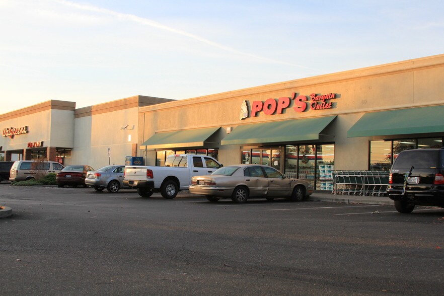 More Photos Of 2119 E Hatch Rd, Modesto Storefront Retail Office For Lease