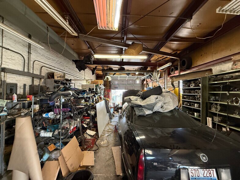 More Photos Of 355 S IL Route 83, Grayslake Warehouse For Sale