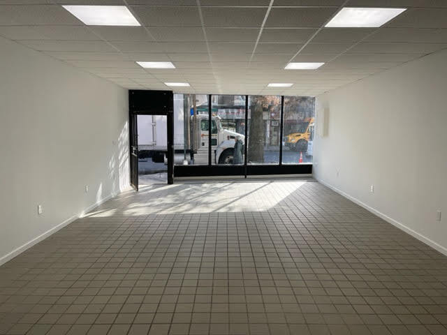 More Photos Of 7111 Grand Ave, Maspeth General Retail For Lease