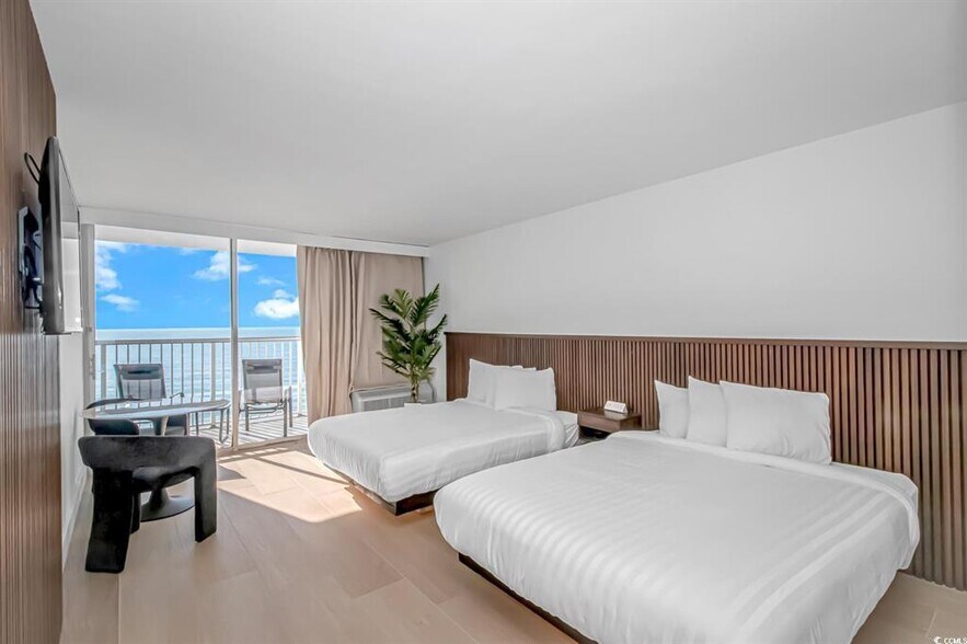 More Photos Of 2209 S Ocean Blvd, Myrtle Beach Hotel For Sale
