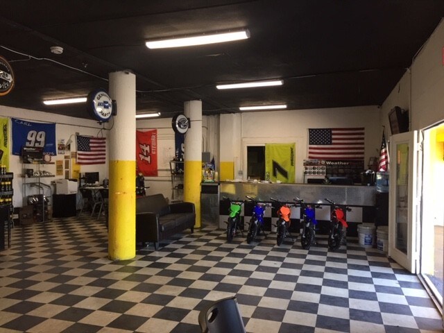 More Photos Of 18324 E Colonial Dr, Orlando Auto Dealership For Sale