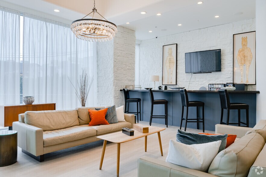 More Photos Of 1 Brown St, Philadelphia Apartments For Lease