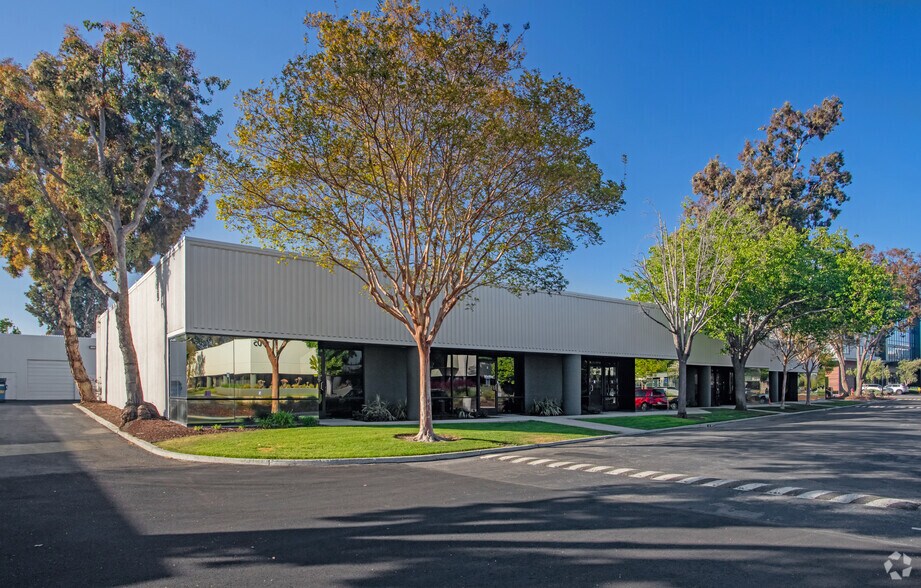 More Photos Of 1800 Wyatt Dr, Santa Clara Unknown For Lease