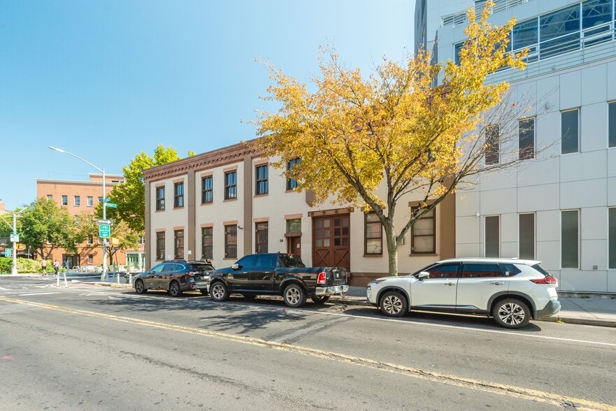 More Photos Of 54 Franklin St, Brooklyn Apartments For Sale