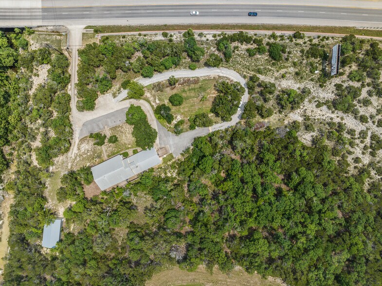 More Photos Of 19019 TX-71, Spicewood Office Residential For Lease