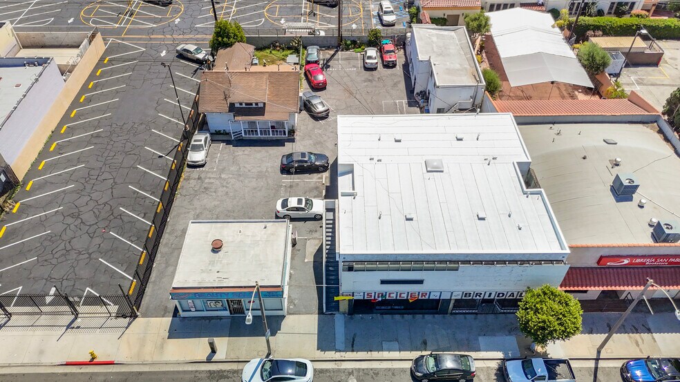 Primary Photo Of 11850 Hawthorne Blvd, Hawthorne Storefront Retail Residential For Sale