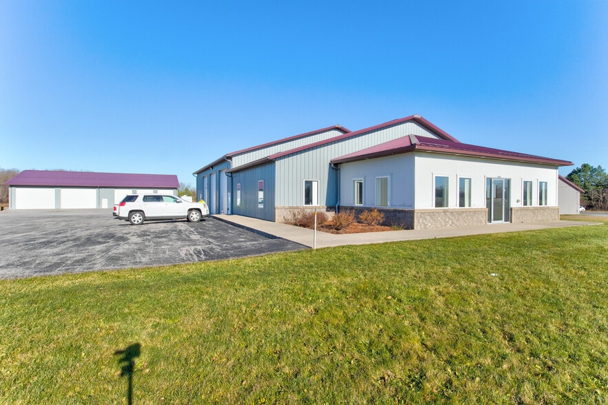 More Photos Of 5773 E Main Street Rd, Batavia Warehouse For Lease