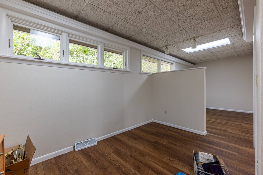 More Photos Of 50 Park Ave, Dayton Medical For Sale