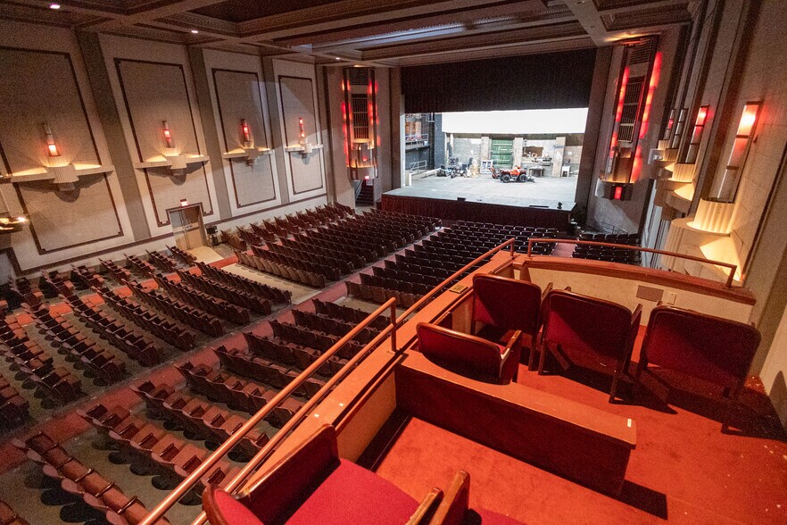 More Photos Of 312 Eau Claire St, Eau Claire Movie Theatre For Sale