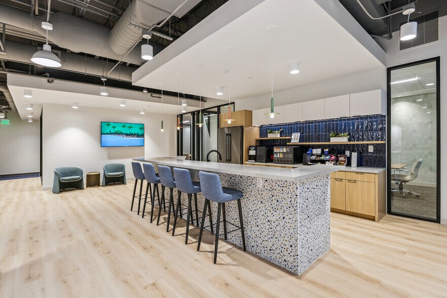 More Photos Of 5201 Congress Ave, Boca Raton Office For Lease