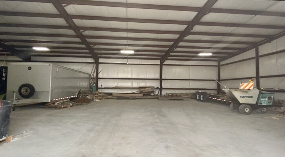 3185 Grand Prix Dr, Decatur, IL 62526 Industrial For Sale