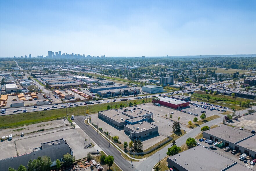 More Photos Of 665 Goddard Ave NE, Calgary Auto Dealership For Sale