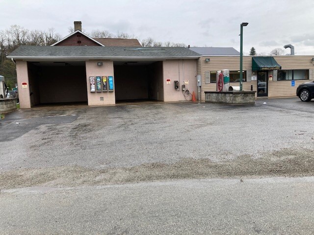 More Photos Of 507 River Rd, Dawson Carwash For Sale