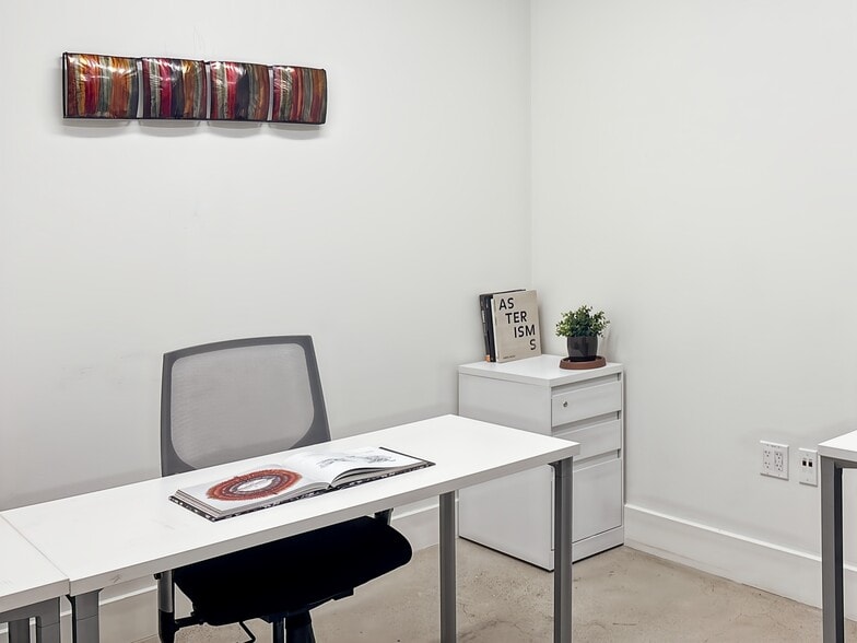 More Photos Of 101 Jefferson Dr, Menlo Park Coworking Space