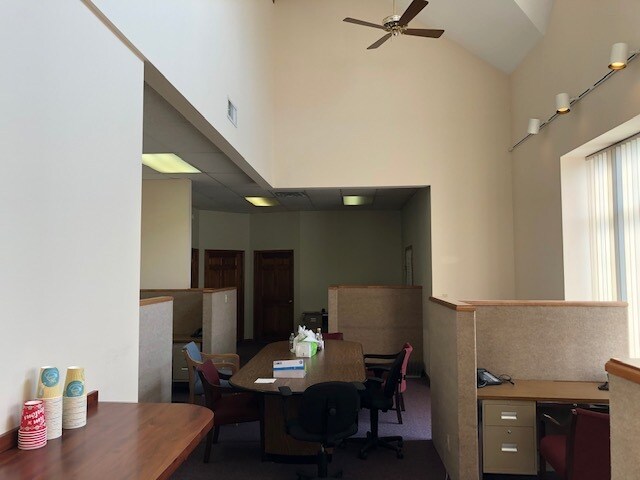More Photos Of 3830 Union Rd, Buffalo Medical For Lease