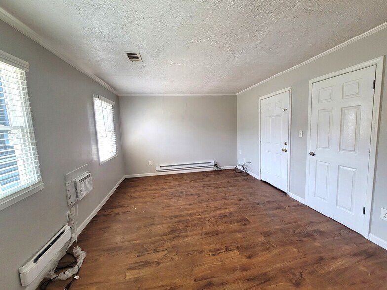 More Photos Of 2553 Lower Wetumpka Rd, Montgomery Apartments For Sale