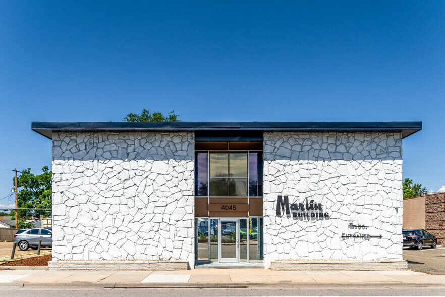 More Photos Of 4045 S Broadway, Englewood Coworking Space