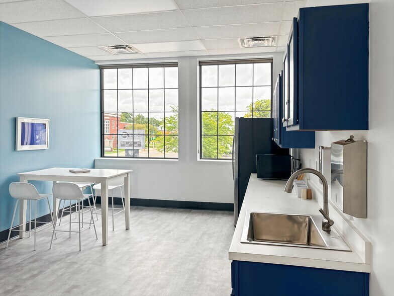 More Photos Of 428 S Monroe St, Monroe Coworking Space