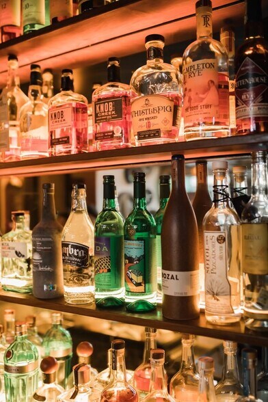 More Photos Of 93 Hana Hwy, Paia Hotel For Lease