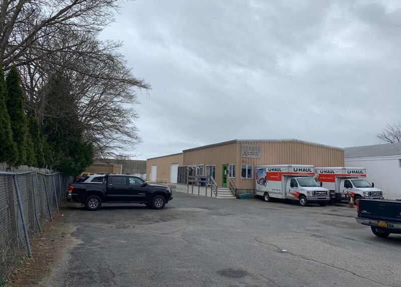 More Photos Of 3 Railroad Ave, East Hampton Storefront Retail Office For Lease