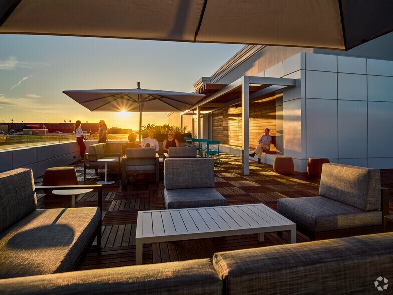 More Photos Of 1401 H St NW, Washington Office For Sale