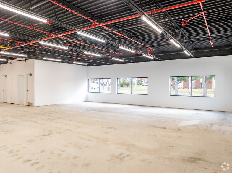 More Photos Of 22 Readington Rd, Branchburg Manufacturing For Sale