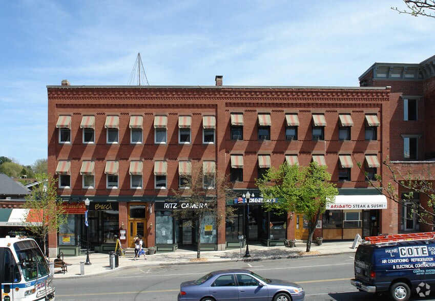 Primary Photo Of 23-25 N Pleasant St, Amherst Storefront Retail Office For Lease