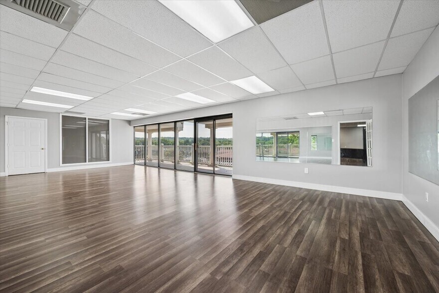 More Photos Of 51 Mount Bethel Rd, Warren Office For Lease