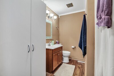 More Photos Of 1400 Sunset Ave, Waukegan Medical For Sale