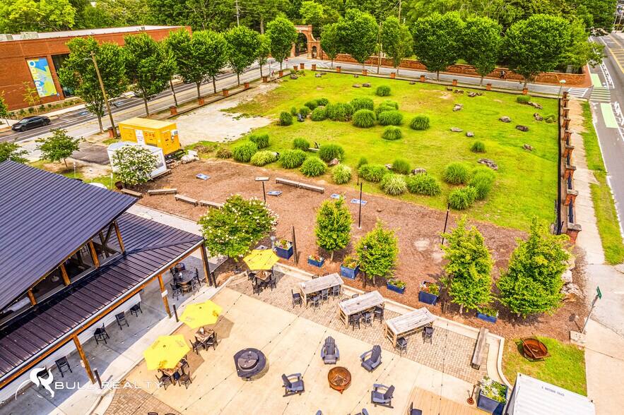 More Photos Of 350 SE Memorial Dr, Atlanta Restaurant For Sale