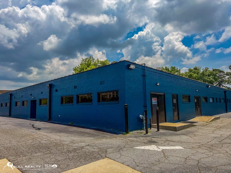 More Photos Of 558 Medlock Rd, Decatur General Retail For Sale