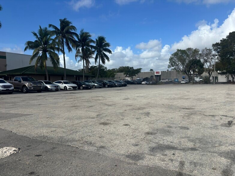 More Photos Of 1440 SW 31st Ave, Pompano Beach Warehouse For Sale