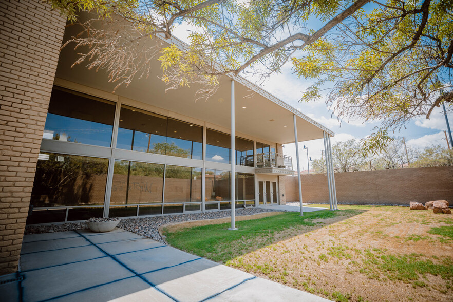 Primary Photo Of 1414 N Oregon St, El Paso Office For Lease