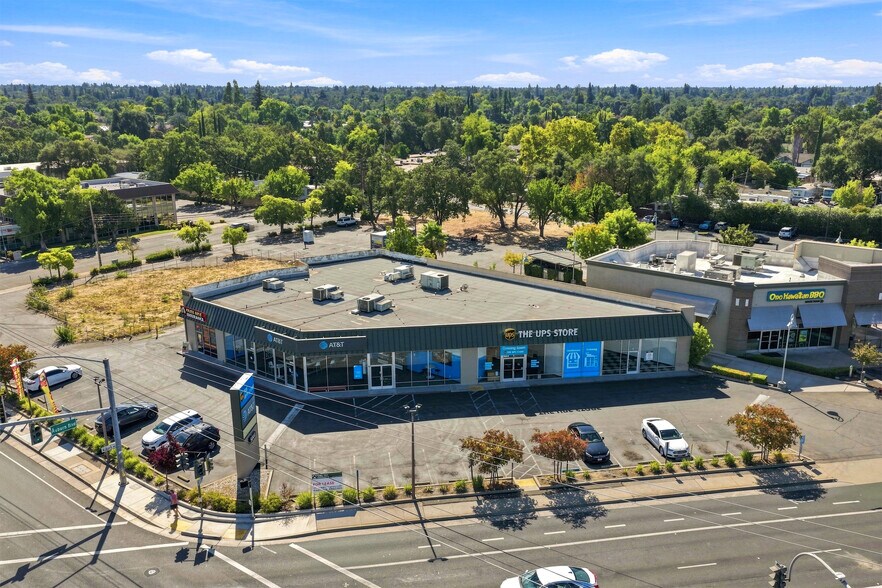 More Photos Of 5044 Madison Ave, Sacramento General Retail For Sale