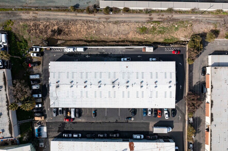 More Photos Of 420 N Buchanan Cir, Pacheco Warehouse For Lease